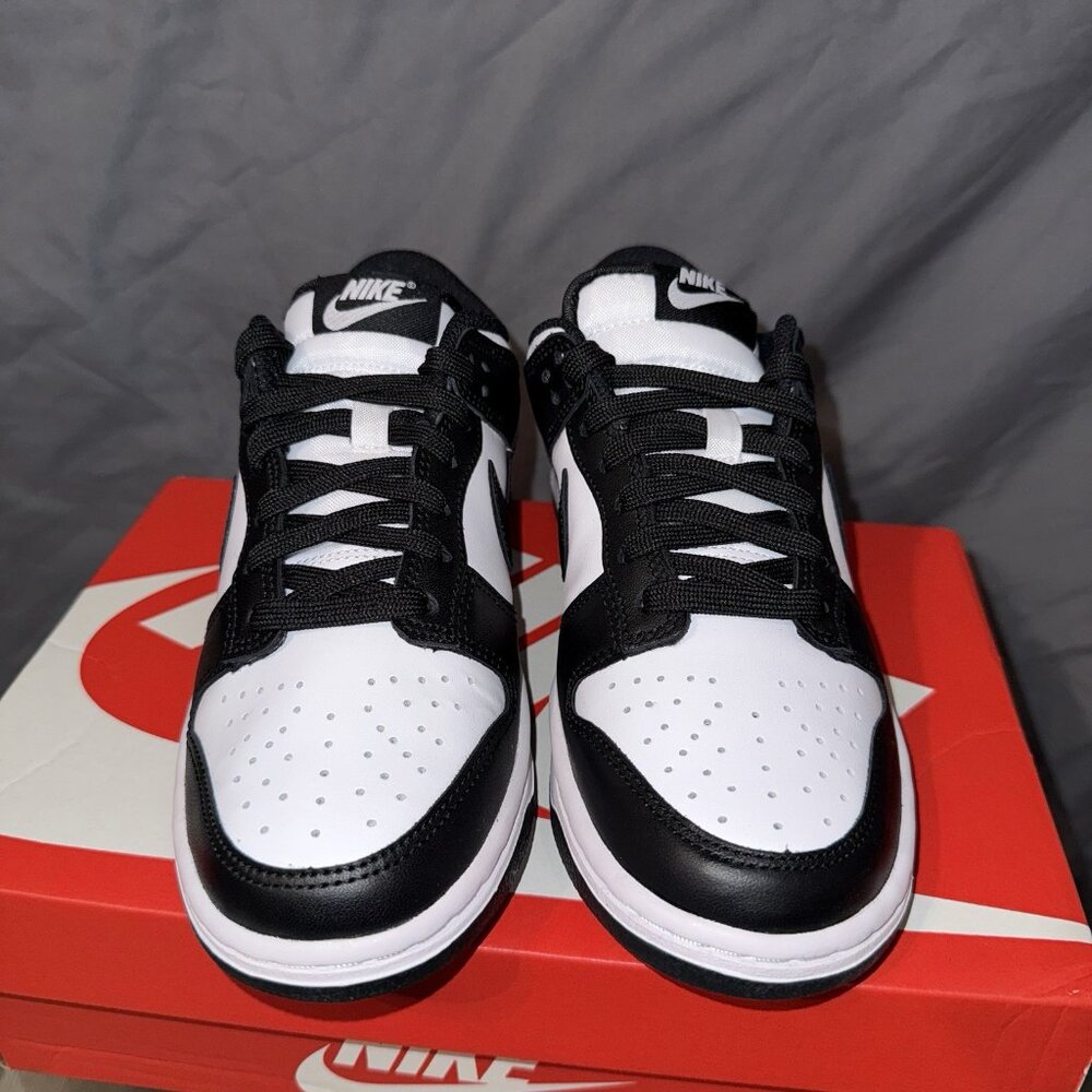 Women's NIKE DUNK LOW -Size 5.5 Black/White/Panda - Sneakers - NEW - Picture 2 of 7